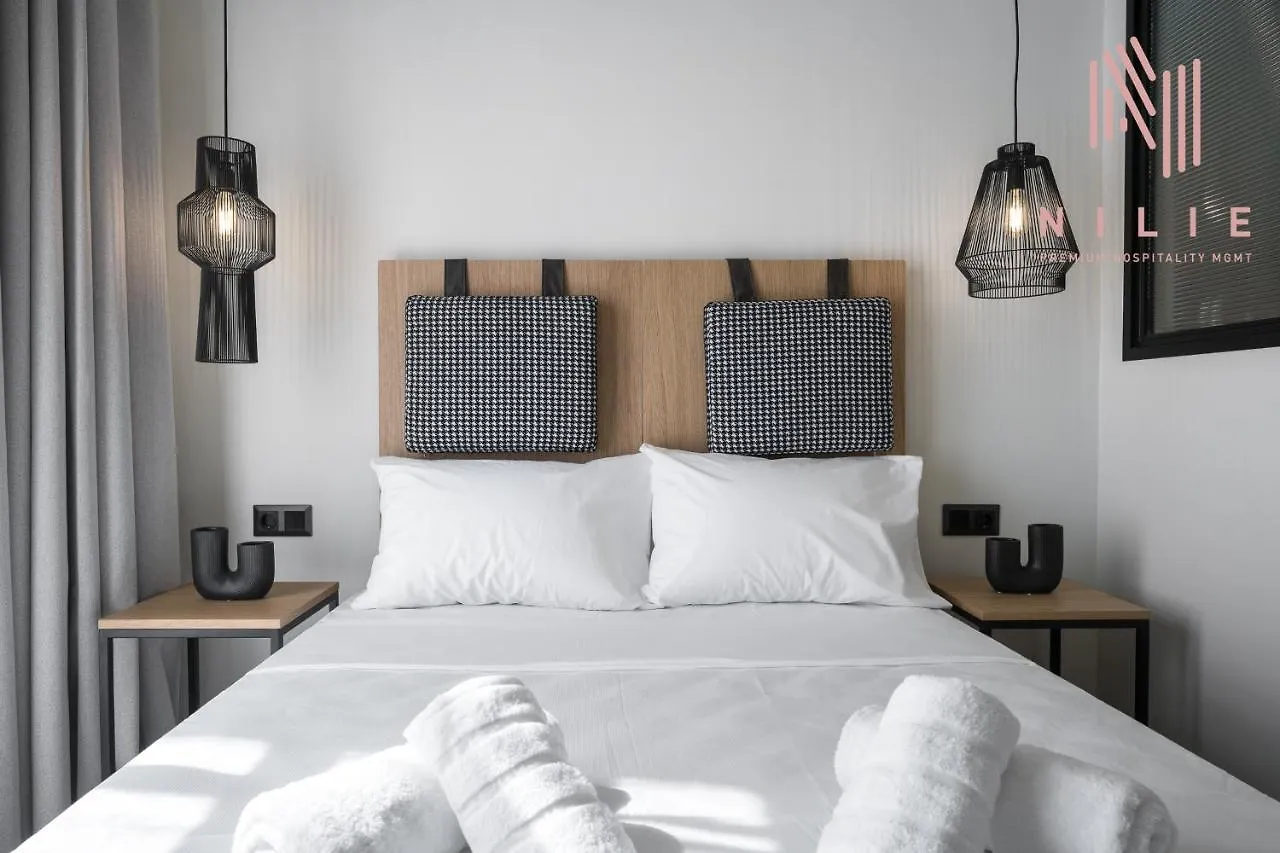 Philus, Nilie Hospitality Mgmt Daire Selanik