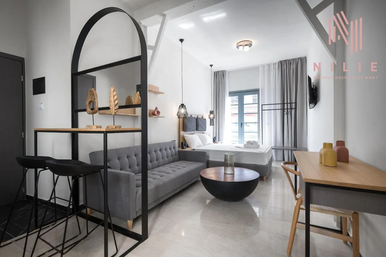 Philus, Nilie Hospitality Mgmt Daire Selanik